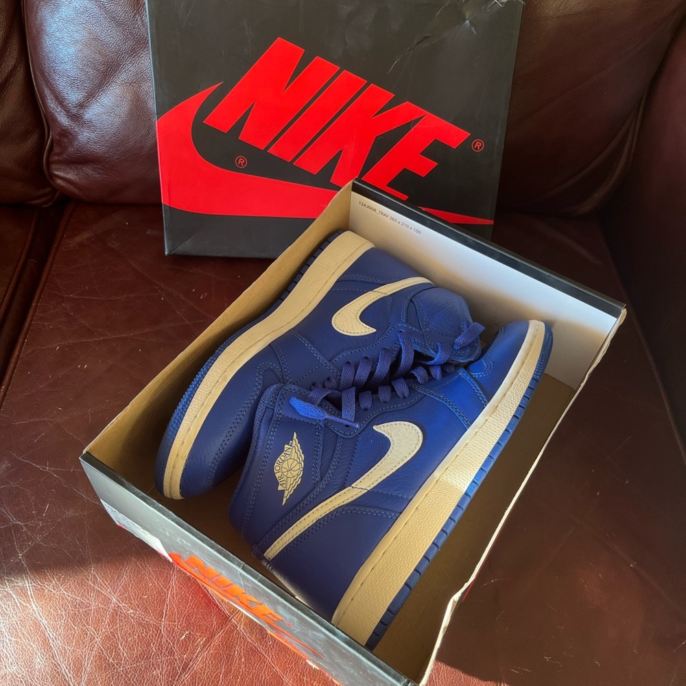 Rare 2018 Jordan 1 Retro High Hyper Royal
